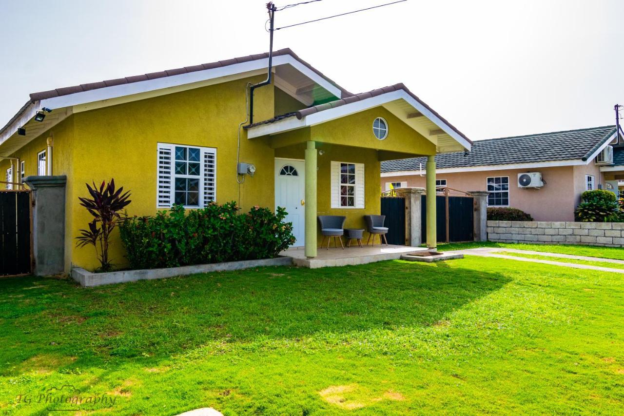 Ocho Rios - Drax Hall Country Club 2-Bed Luxury Villa Eksteriør bilde