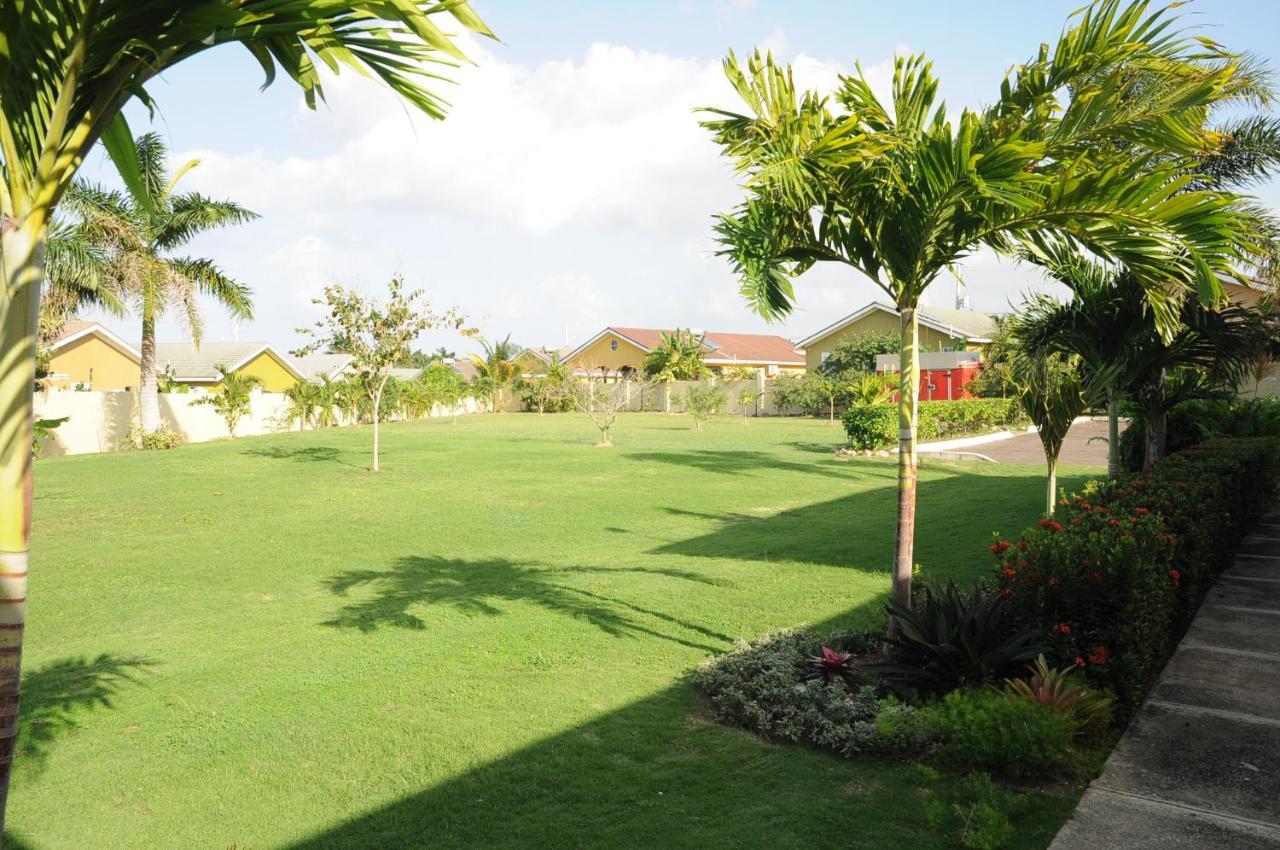 Ocho Rios - Drax Hall Country Club 2-Bed Luxury Villa Eksteriør bilde