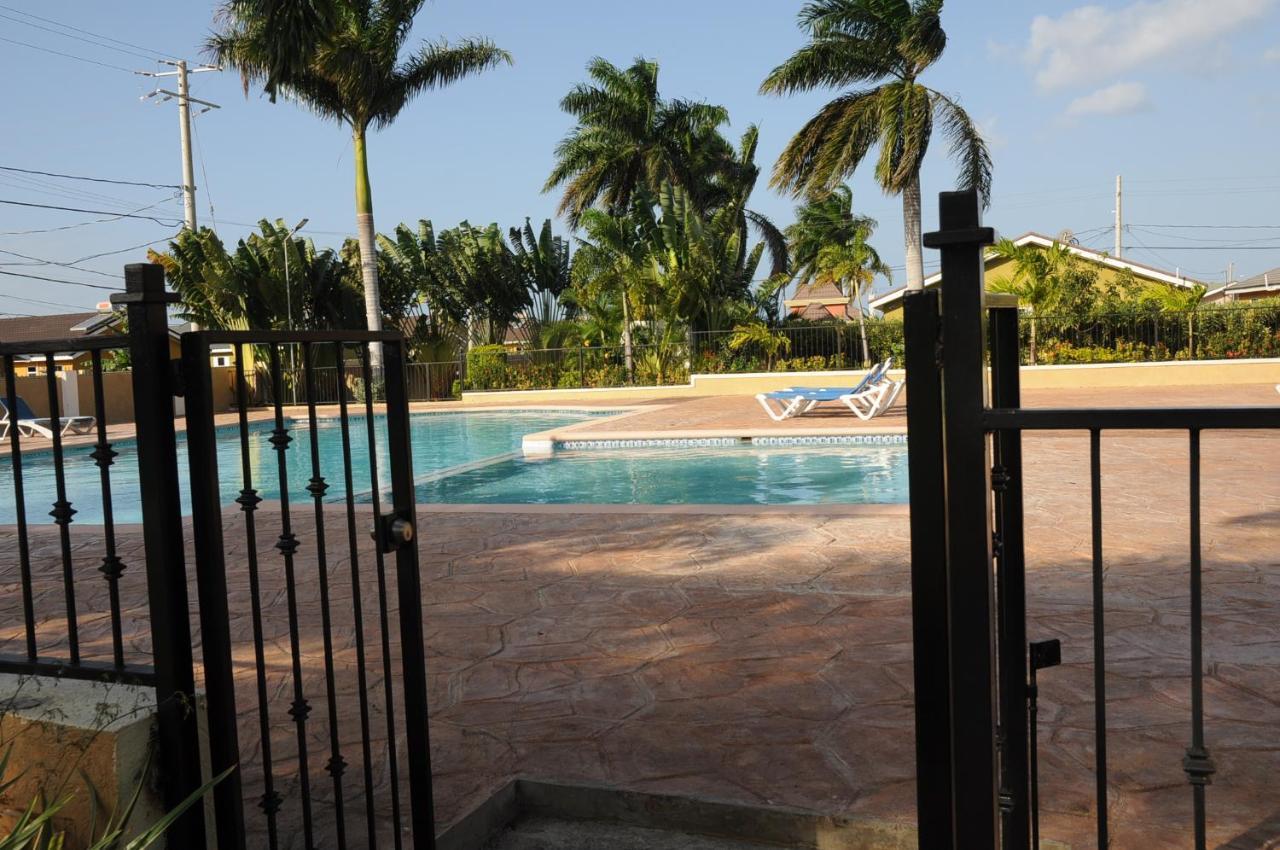 Ocho Rios - Drax Hall Country Club 2-Bed Luxury Villa Eksteriør bilde