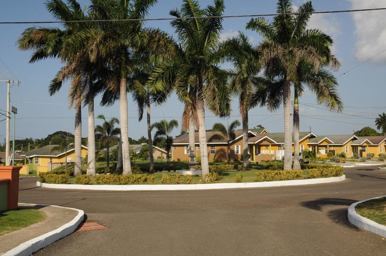 Ocho Rios - Drax Hall Country Club 2-Bed Luxury Villa Eksteriør bilde